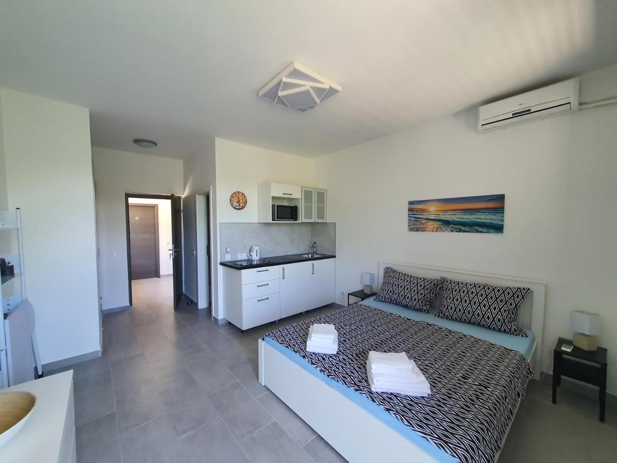 Villa Adagio Apartments 수마르틴 외부 사진